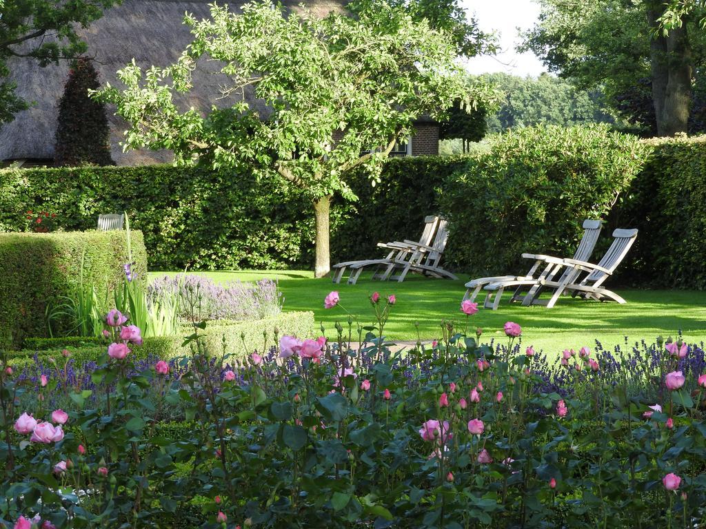 Hoeve De Eshof Norg Exterior photo